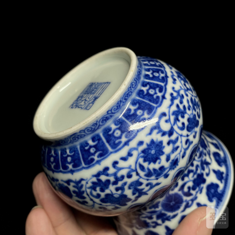 清道光 青花缠枝莲纹渣斗 - 图13